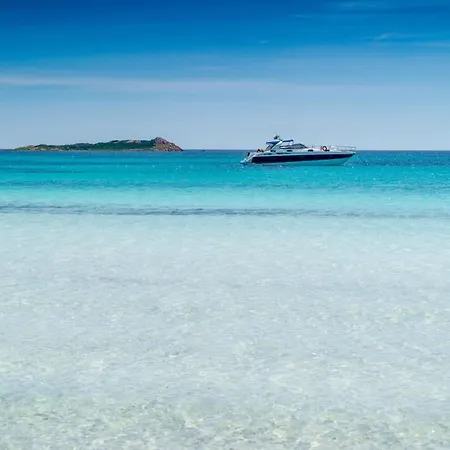 Trilocale A 200 Mt Dal Centro Апартаменты *